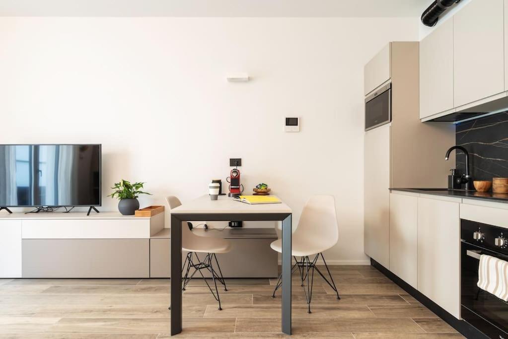 Emotichome 7 Flexyrent Studio ミラノ エクステリア 写真